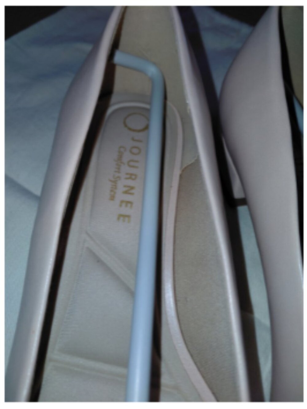 Journee Collection Beige Bow Pointed Toe Flats - Picture 5 of 15